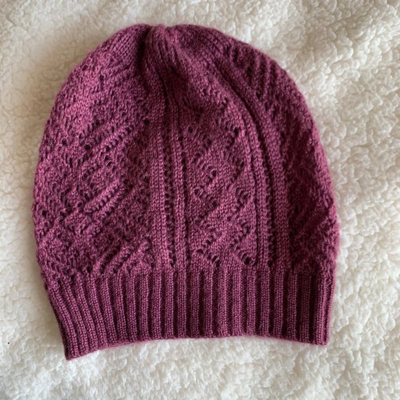 American Eagle Outfitters Pointelle Knitted Slouchy Beanie - NWOT